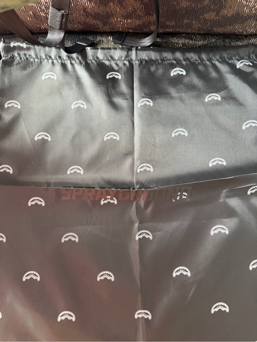 Sprayground Shark Infested Skies backpack NWOT - Picture 5 of 6